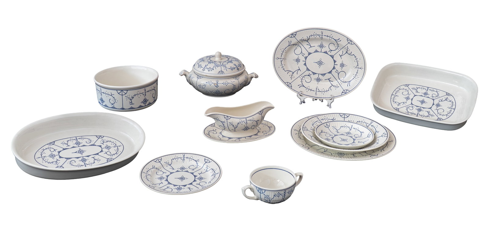 Vajilla Manufacture Royale Boch Copenhague de 65 piezas (1 of 1)