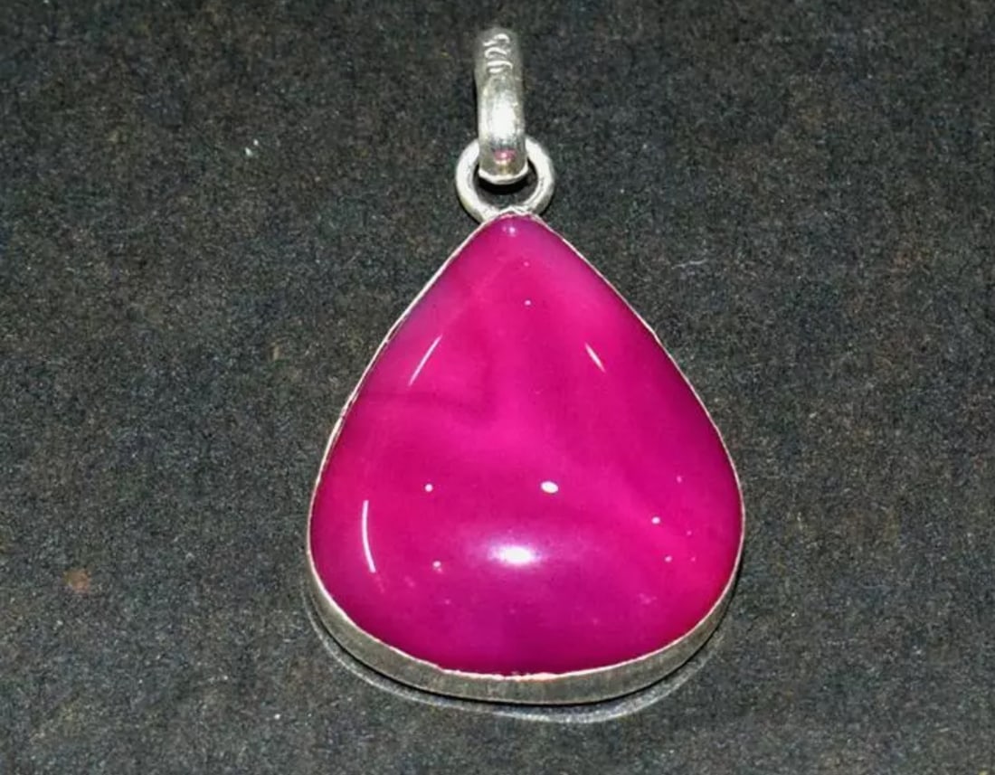 SOLID 925 STERLING SILVER PENDANT - PINK CHALCEDONY PEAR 1 1/8" (1 of 2)