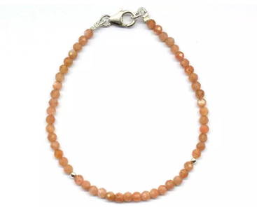 7" SOLID 925 SILVER BRACELET NATURAL PEACH MOONSTONE BEADS ROUND: These are natural, earth mined and hand crafted with precision. Stone: Peach Moonstone, Stone Shape: Faceted Round, Stone Size: 3 mm, Length: 7", Weight: approx. 14 carats. The photographs are enlarge