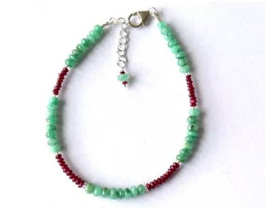 7 - 8" SOLID 925 SILVER BRACELET NATURAL RUBY & EMERALD BEADS RONDELLE: These are natural, earth mined and hand crafted with precision. Stone: Ruby/Emerald, Stone Shape: Rondelle, Stone Size: 2.5 - 4 mm, Width: 1 - 3 mm, Length: 7 - 8", Weight: approx. 17 carats. The phot