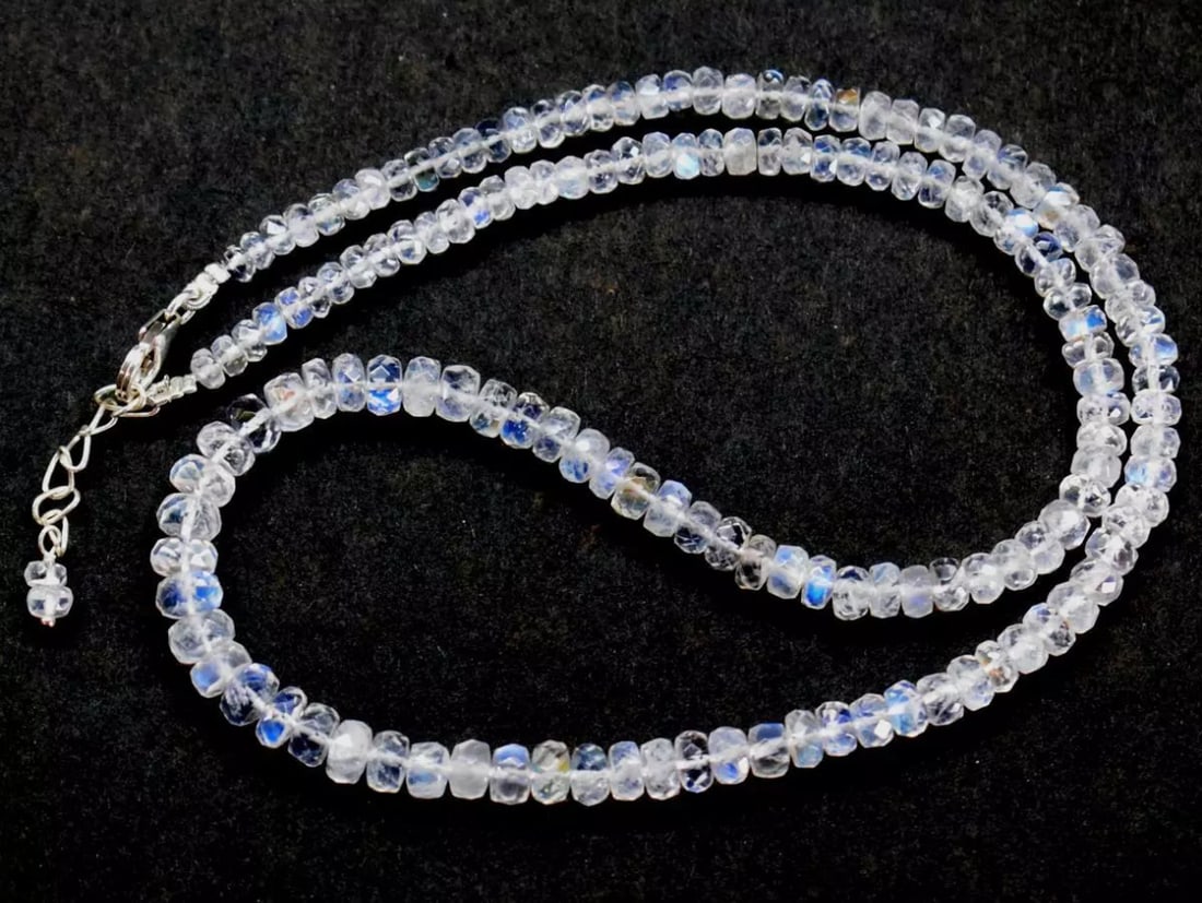 17 - 18" NECKLACE NATURAL FINE RAINBOW MOONSTONE BEADS SOLID 925 SILVER: These are natural, earth mined and hand crafted with precision. Stone: Moonstone, Stone Shape: Faceted Rondelle, Stone Size: 3 - 6mm, Width - 2 - 3.5mm, Length: 17 - 18", Weight: approx. 72.80 carats.
