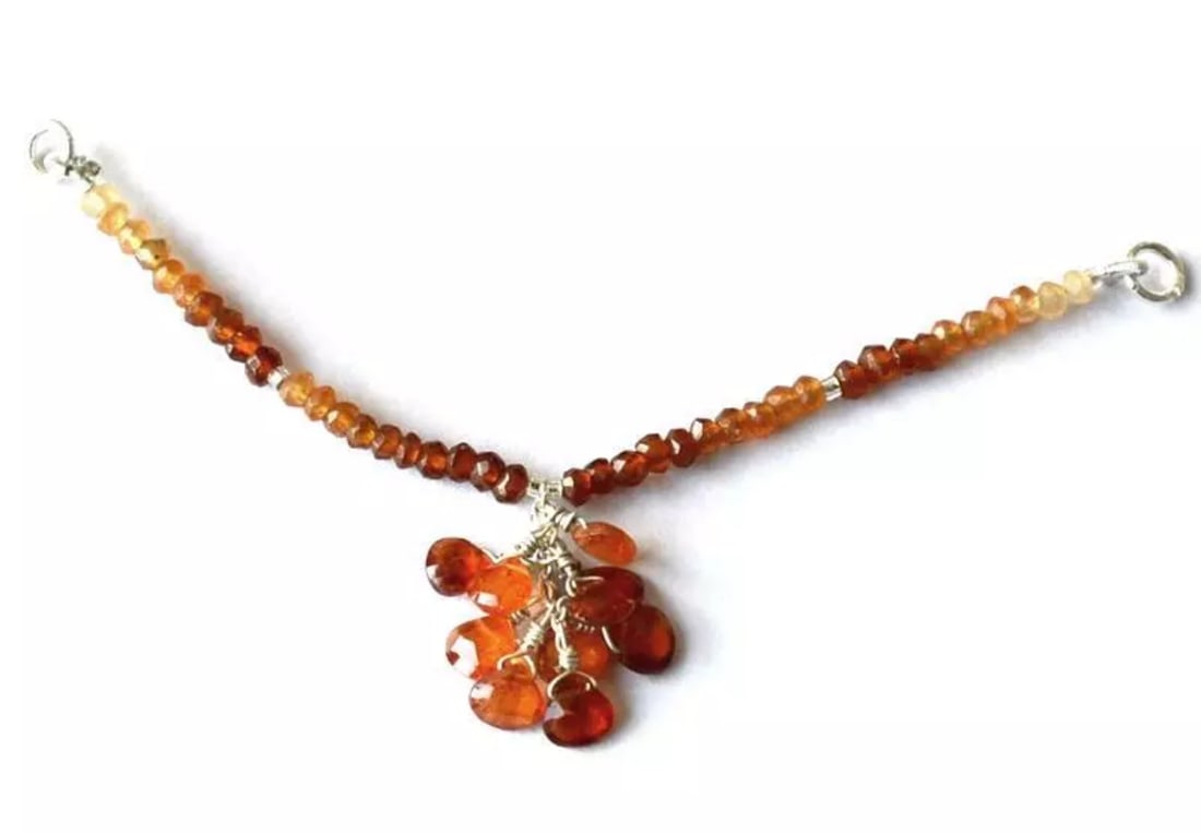 NECKLACE CHARMS (JUMP RINGS) SPESSARTITE, HESSONITE GARNET, 925 SILVER: Stone: Hessonite Garnet, Stone Shape: Faceted Rondelle/Heart, Stone Size: 3mm/4.5 - 5.5mm, Width - 2 - 2.5mm, Weight: 14 cts. THEY ARE NATURALEARTH MIND GEMSTONES.4" LENGTH.WITH SOLID 925 STERLING SIL