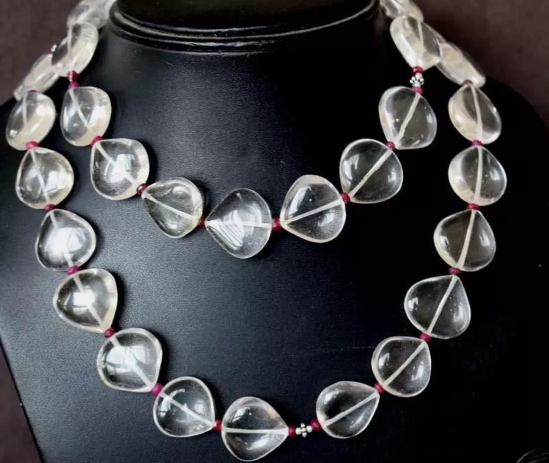30" NATURAL CRYSTAL NECKLACE W/ RUBY NECKLACE 925 STERLING SILVER 705 CTS: These are natural, earth mined and hand crafted with precision. Stone: Crystal, Stone Shape: Rondelle & Heart, Stone Size: 3.5 - 18 mm, Width - 2 - 9 mm, Length: 30", Weight: approx. 705 carats. The p