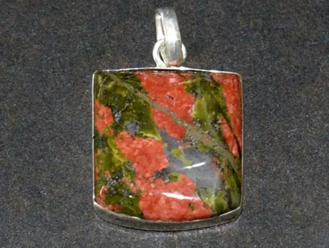 SOLID 925 STERLING SILVER PENDANT - NATURAL UNAKITE JASPER FANCY: These are natural, earth mined and hand crafted with precision. Stone: Unakite Jasper, Shape: Fancy, Size: 18x19 mm, Width - 4.5 mm, Weight: approx. 22 carats. The photographs are enlarged to show the