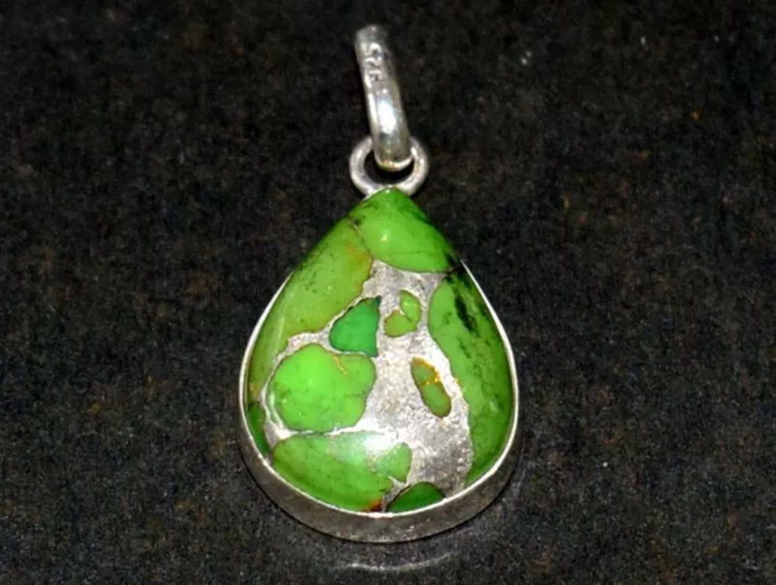 SOLID 925 STERLING SILVER PENDANT - GREEN COPPER TURQUOISE PEAR 1 1/4": These are natural, earth mined and hand crafted with precision. Stone: Green Copper Turquoise, Shape: Pear, Size: 15x20 mm, Width - 5.5 mm, Length: 1 1/4", Weight: approx. 17 carats. The photographs a