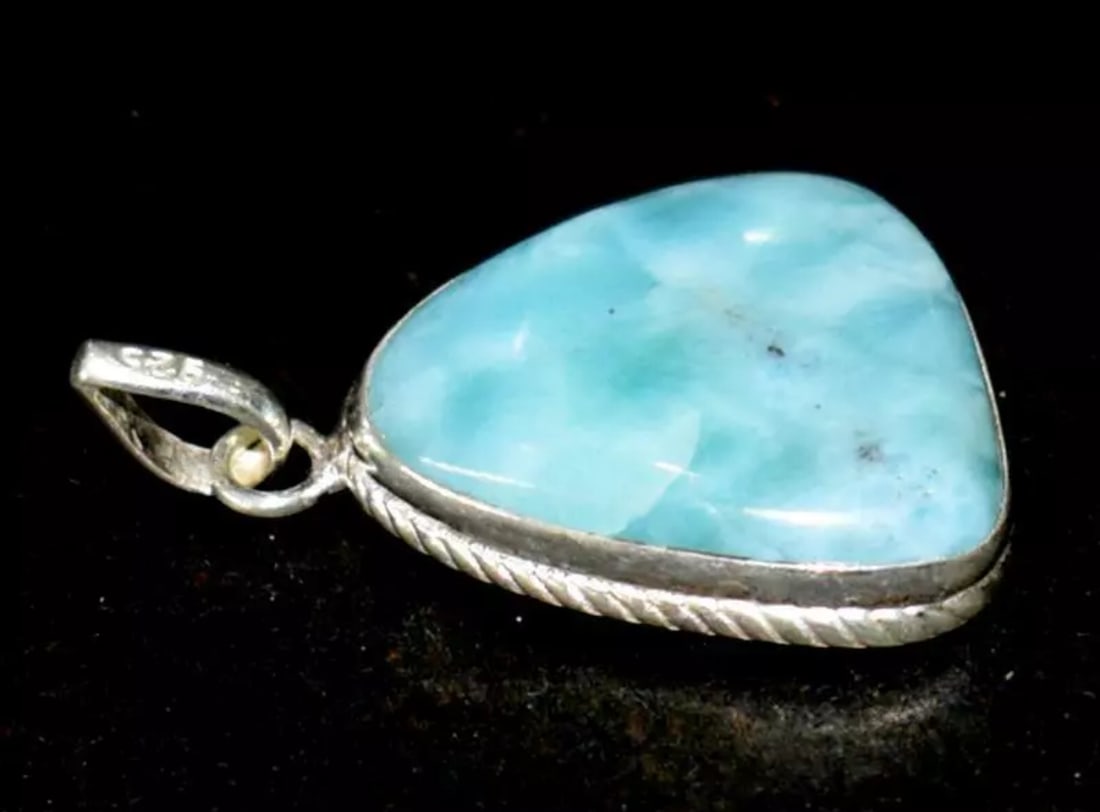 SOLID 925 STERLING SILVER PENDANT - NATURAL LARIMAR FANCY 1 1/4": These are natural, earth mined and hand crafted with precision. Stone: Larimar, Shape: Fancy, Size: 18x22 mm, Width - 4.5 mm, Length: 1 1/4", Weight: approx. 26 carats. The photographs are enlarged to