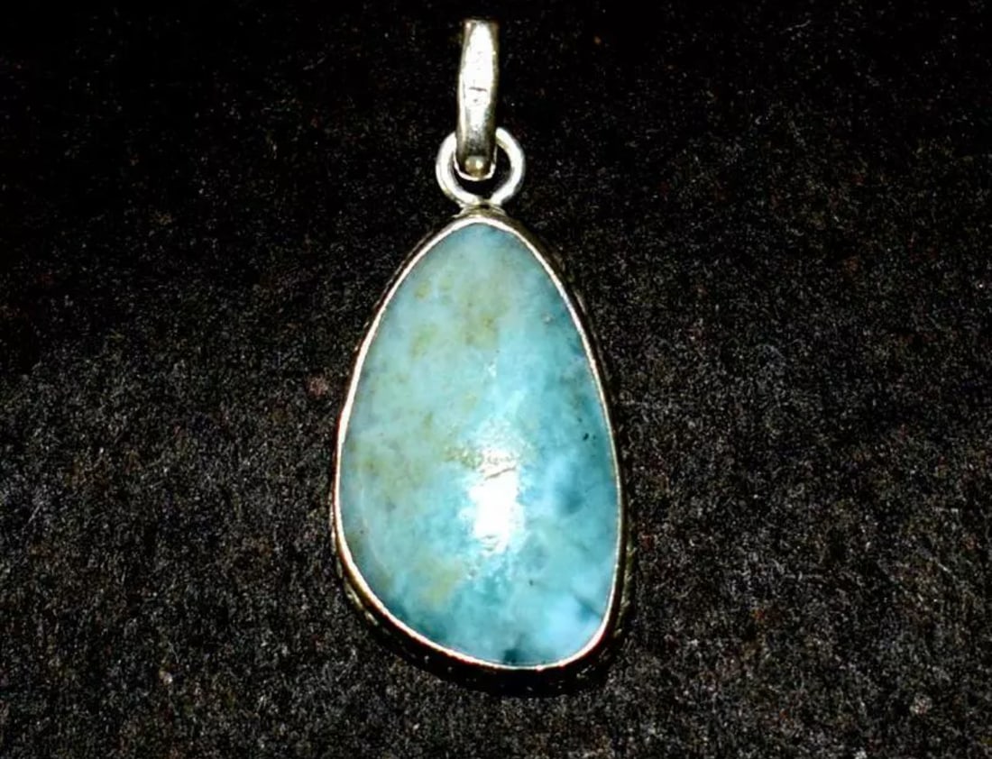 SOLID 925 STERLING SILVER PENDANT - NATURAL LARIMAR FANCY 1 3/8": These are natural, earth mined and hand crafted with precision. Stone: Larimar, Shape: Fancy, Size: 14x23 mm, Width - 4 mm, Length: 1 3/8", Weight: approx. 20 carats. The photographs are enlarged to s