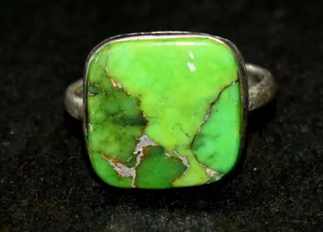 SOLID 925 STERLING SILVER RING - GREEN COPPER TURQUOISE SQUARE: These are natural, earth mined and hand crafted with precision. Stone: Green Copper Turquoise, Shape: Square, Stone Size: 12mm, Ring Size: 5mm, Weight: approx. 7 carats. The photographs are enlarged t