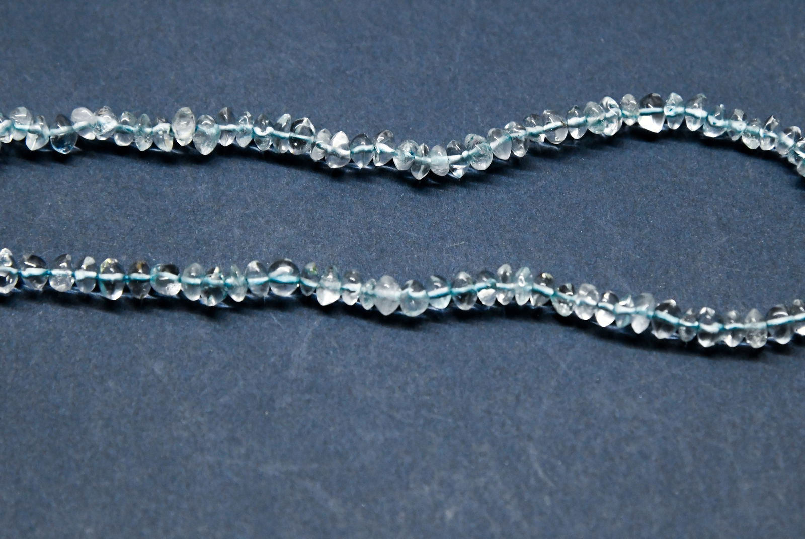 NATURAL CRYSTAL BEADS (DYED) RONDELLE 3.5 - 4 MM, 10" STRAND (1 of 1)