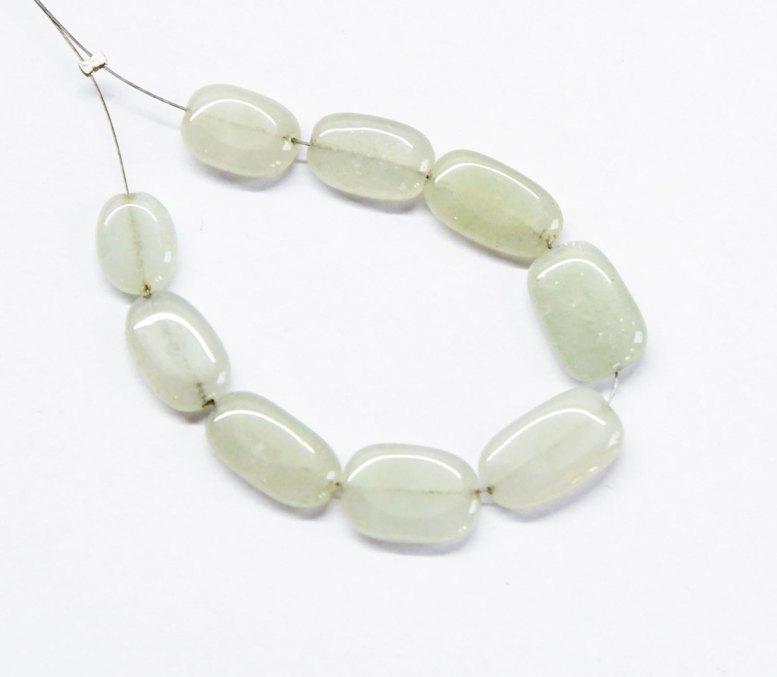NATURAL AVENTURINE BEADS OVAL 7X9 - 9X13 MM, 9 PCS (1 of 1)