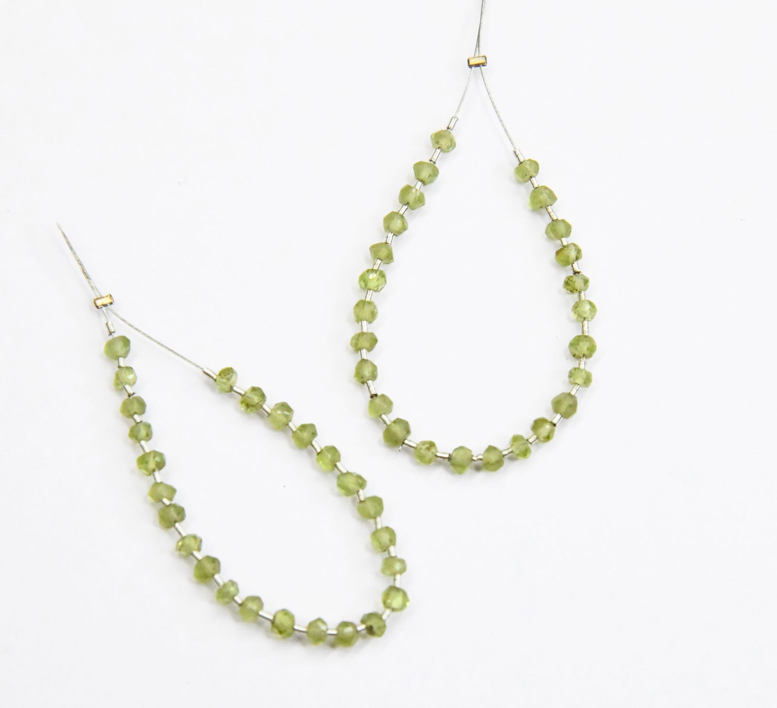 NATURAL PERIDOT BEADS FACETED RONDELLE 3 - 3.5 MM, 25 PCS (5 TASSELS) (1 of 1)