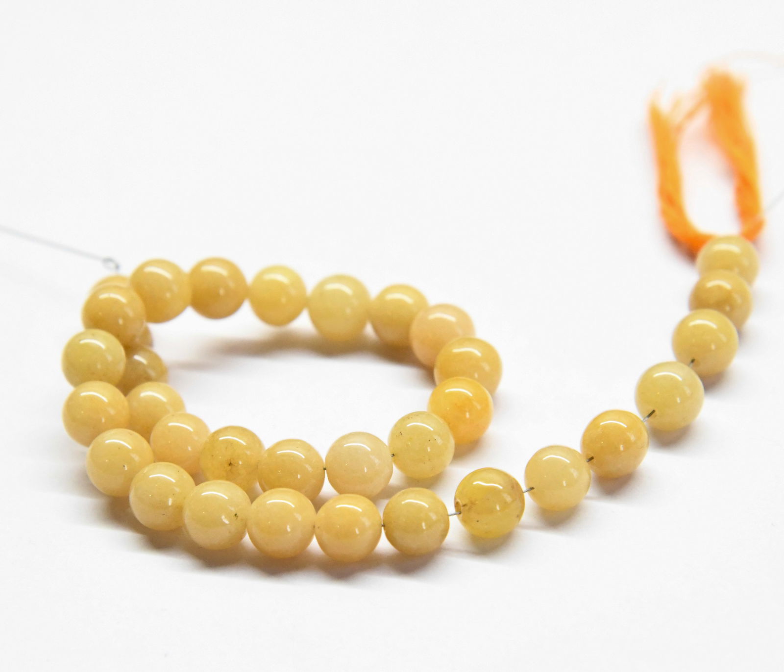 NATURAL AVENTURINE BEADS ROUND 7.5 - 8 MM, 10" LINE (1 of 2)