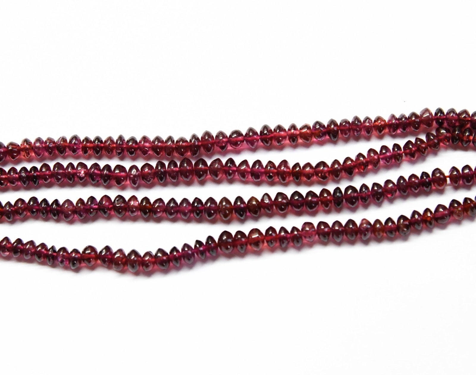 NATURAL GARNET BEADS RONDELLE 5 - 5.5 MM, 6" STRAND (2 LINES) (1 of 1)
