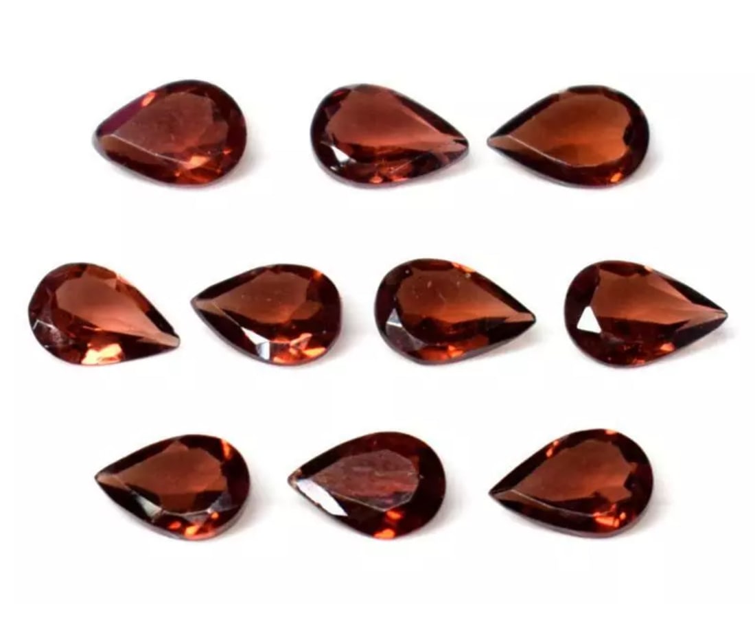 NATURAL GARNET FACETED CUTSTONE PEAR 5X7 MM - (10 PIECES) (1 of 2)