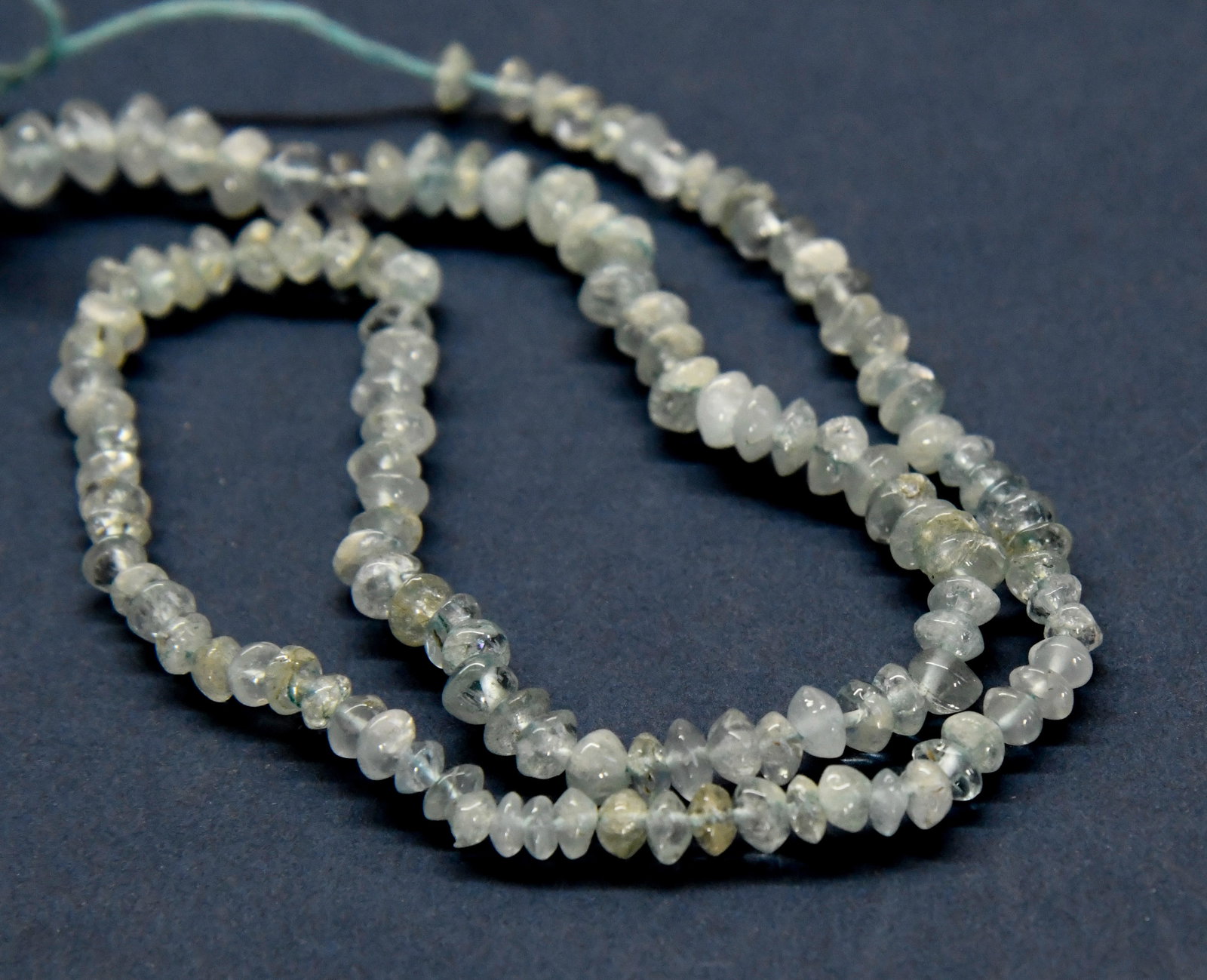 NATURAL AQUAMARINE BEADS RONDELLE 3 - 4 MM, 14" STRAND (1 of 1)