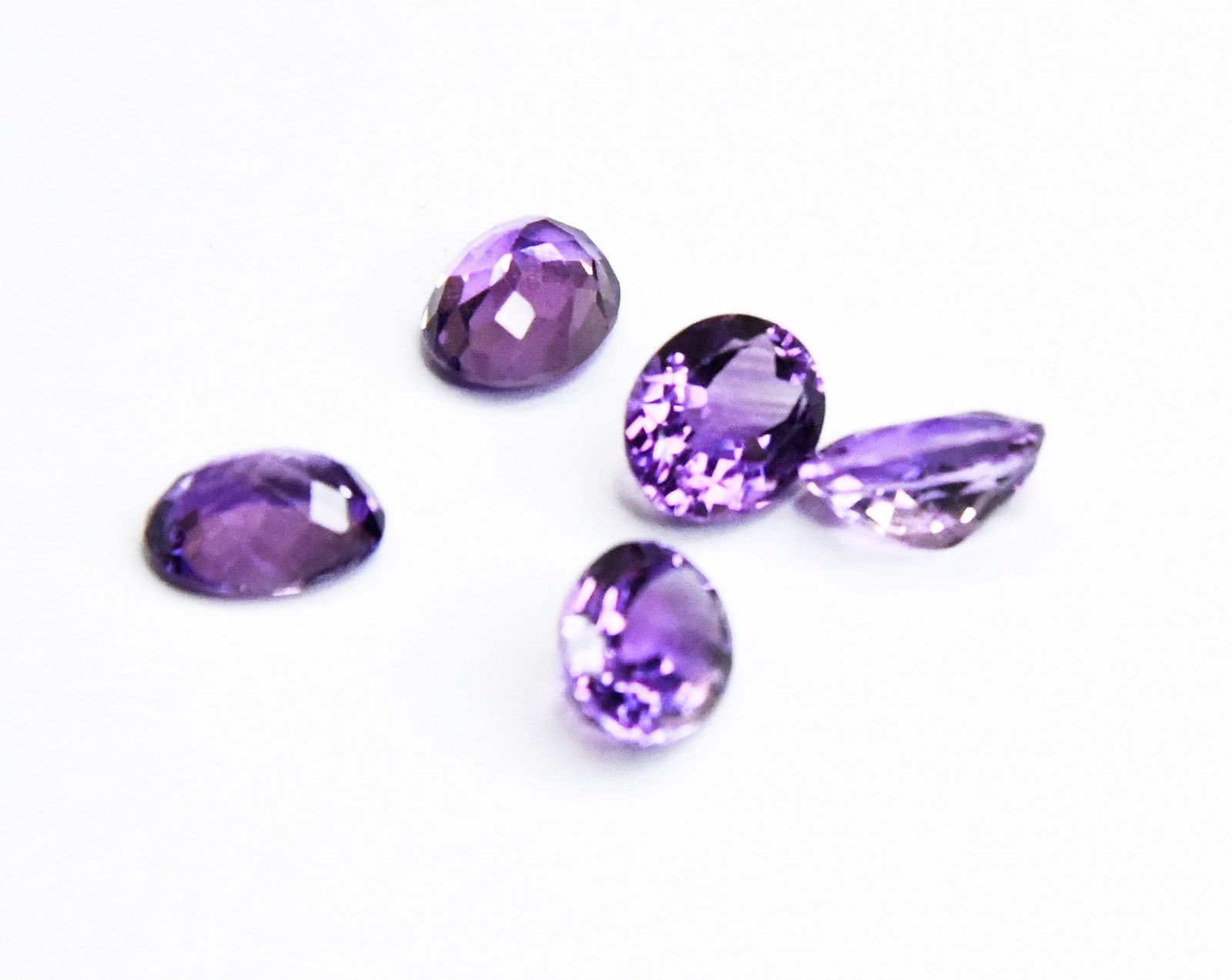 NATURAL AMETHYST BEADS FACETED OVAL 8.5X11 MM - (5 PIECES) (1 of 1)