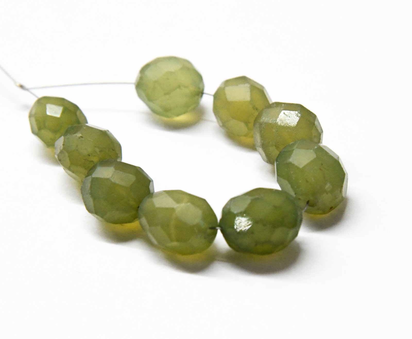 NATURAL GREEN CHALCEDONY BEADS FACETED TUMBLE 10X11 - 13X14 MM, 9 PCS (1 of 2)