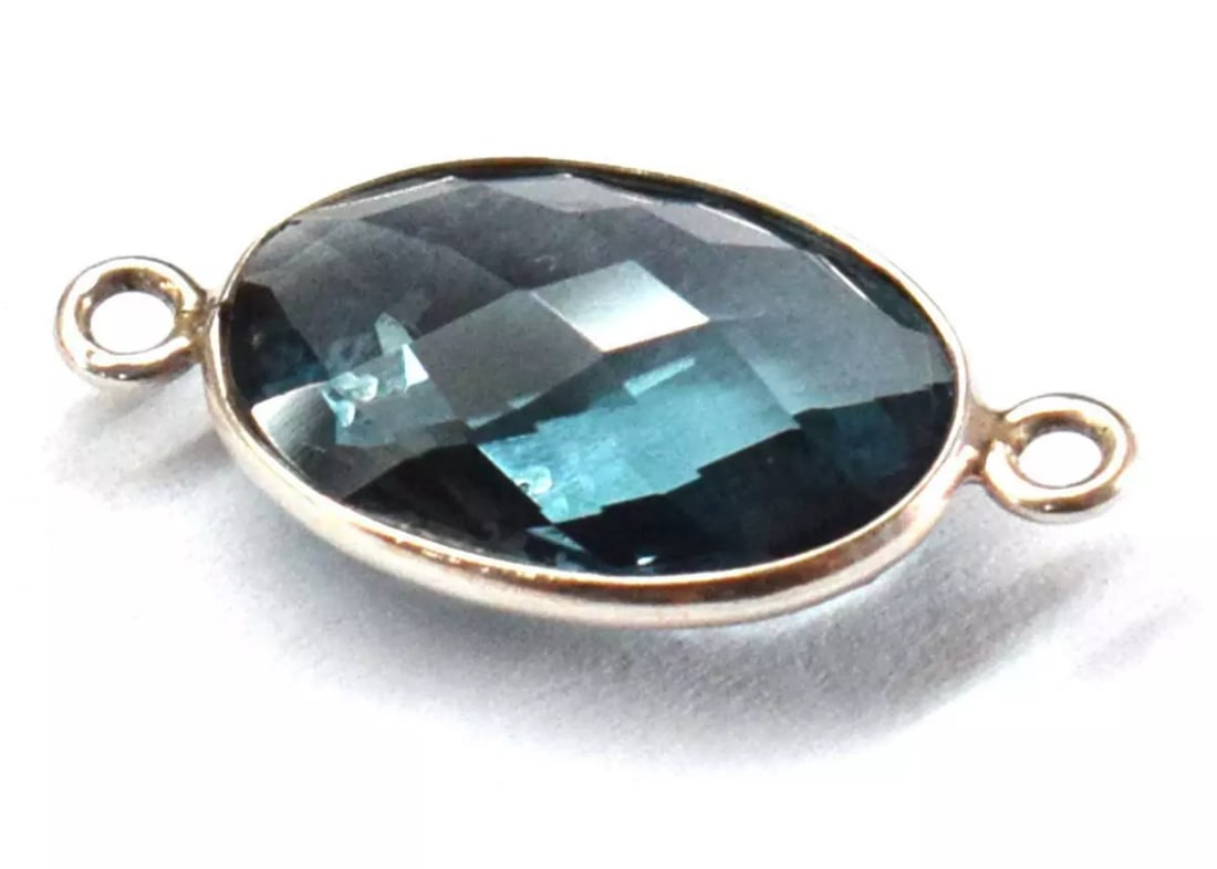 SOLID 925 STERLING SILVER - NATURAL BLUE TOPAZ FACETED OVAL (1 of 2)