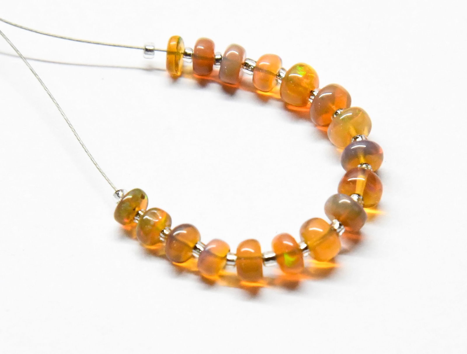 NATURAL ETHIOPIAN OPAL BEADS RONDELLE 4 - 4.5 MM 17 PCS (2 TASSELS) (1 of 2)