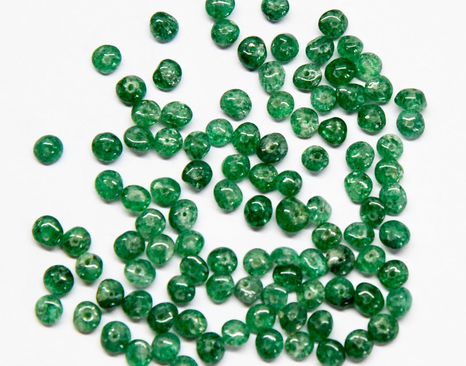 (100 PIECES) NATURAL GREEN AVENTURINE BEADS RONDELLE 3.5 - 4.5 MM (2 BAGS) (1 of 1)