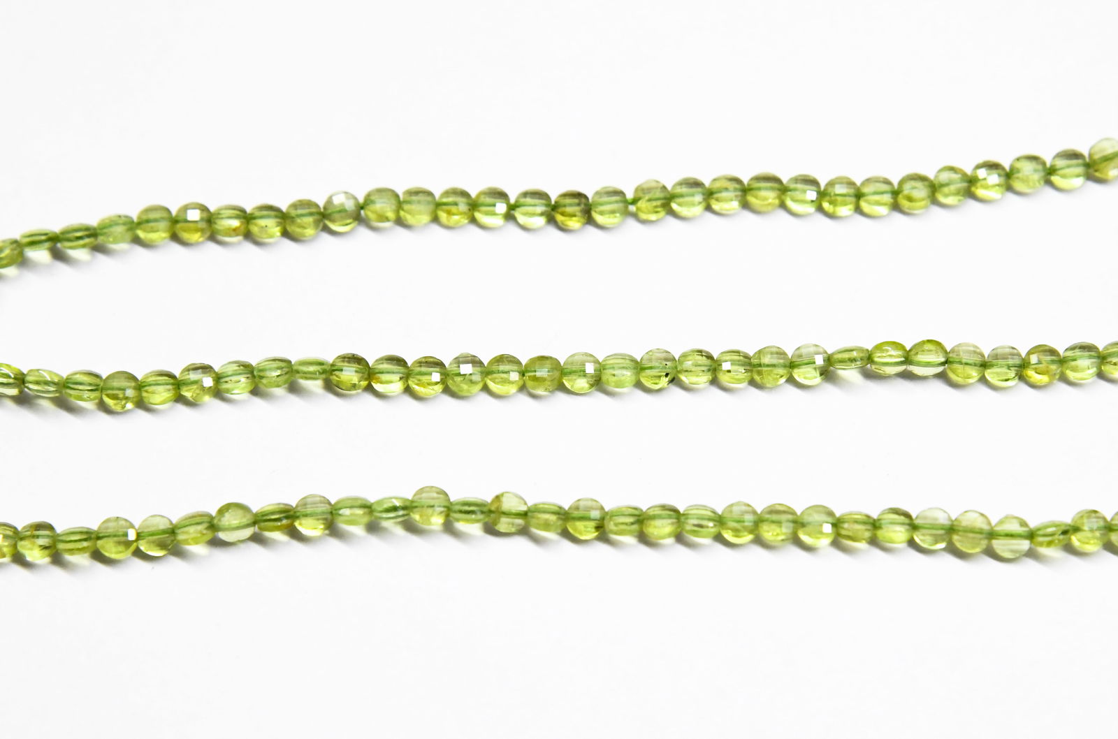 16" STRAND NATURAL PERIDOT BEADS FACETED COIN 4 MM (1 of 1)