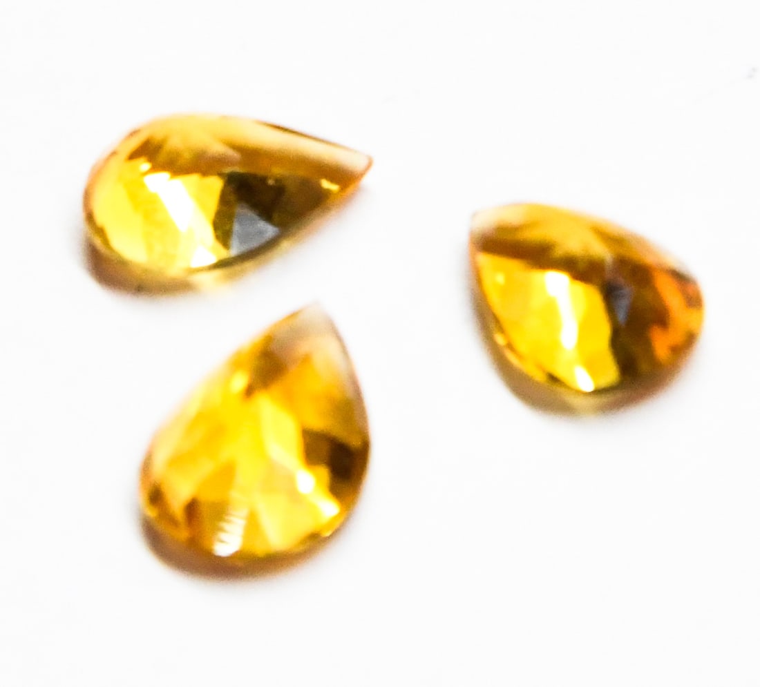 NATURAL CITRINE BEADS PEAR 9X13 - 10X15 MM 3 PCS (1 of 2)