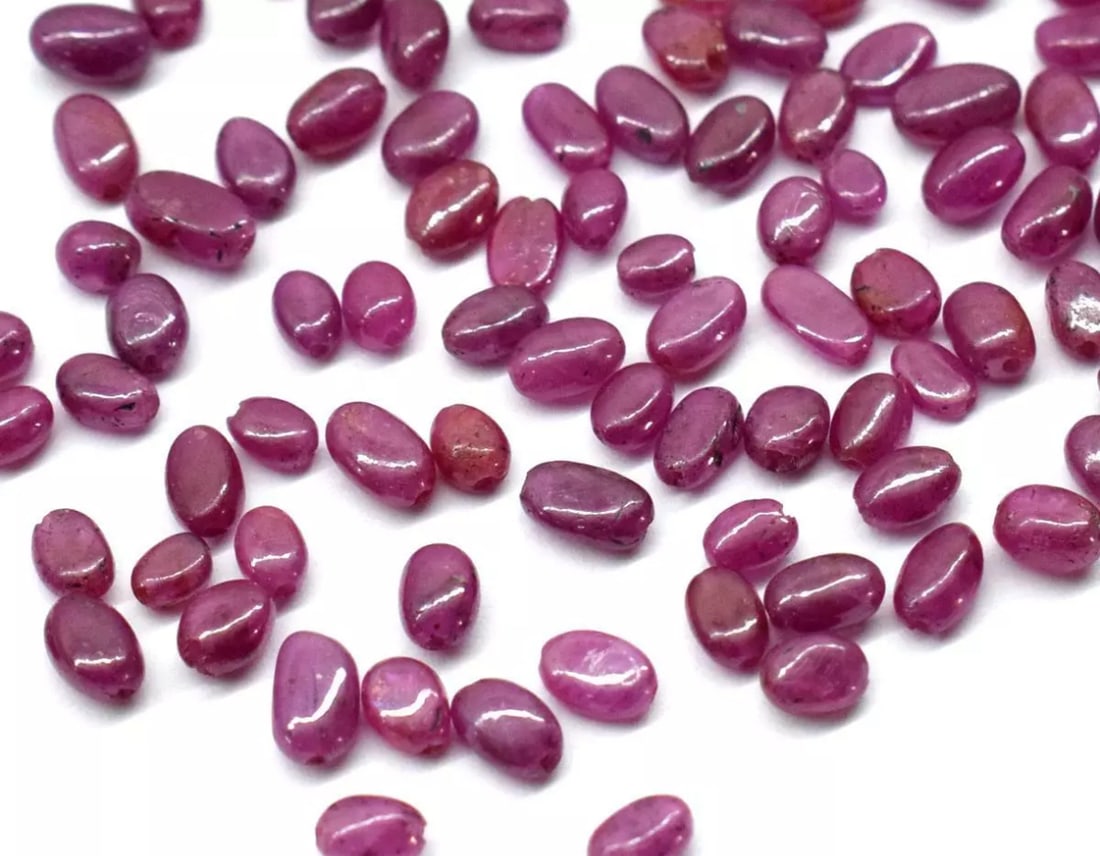 (100 PIECES) NATURAL RUBY BEADS OVAL 2.5X3 - 3.5X6 MM (1 of 3)