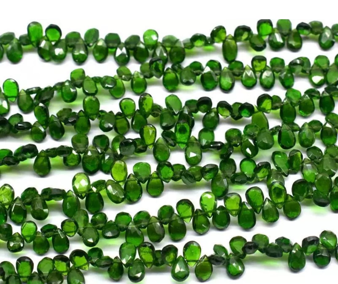 NATURAL CHROME DIOPSIDE BEADS FACETED PEAR 4X6 - 4X7 MM, 6" LINE (1 of 2)