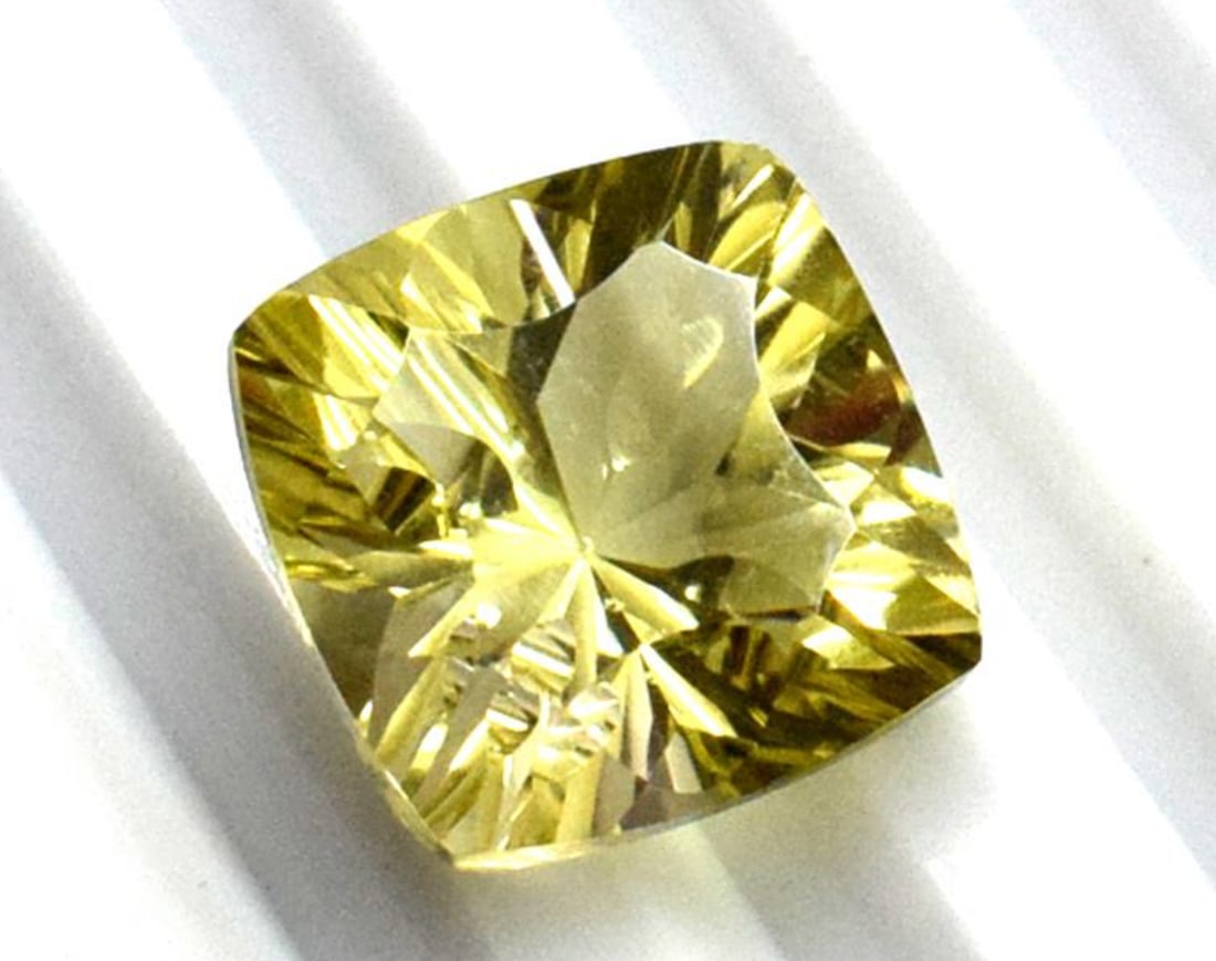 NATURAL FLAWLESS LEMON QUARTZ FACETED CUTSTONE CUSHION 14 MM 1 PIECE: These are natural, earth mined and hand crafted with precision. Stone: Lemon Quartz, Stone Shape: Cutstone Square, Stone Size: 14 mm, Width: 10 mm, Weight: approx. 11 carats. The photographs are enlar