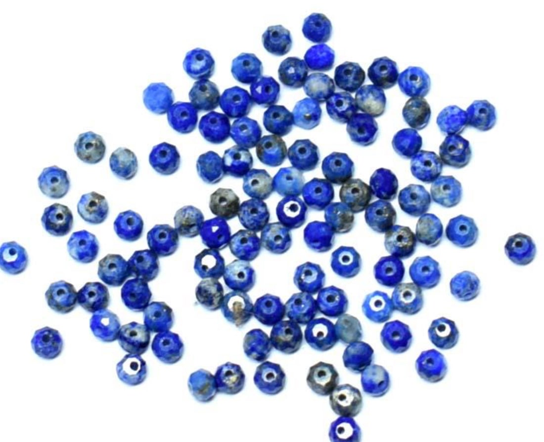 (100 PIECES) NATURAL LAPIS BEADS FACETED ROUND 2 - 2.5 MM (1 of 1)