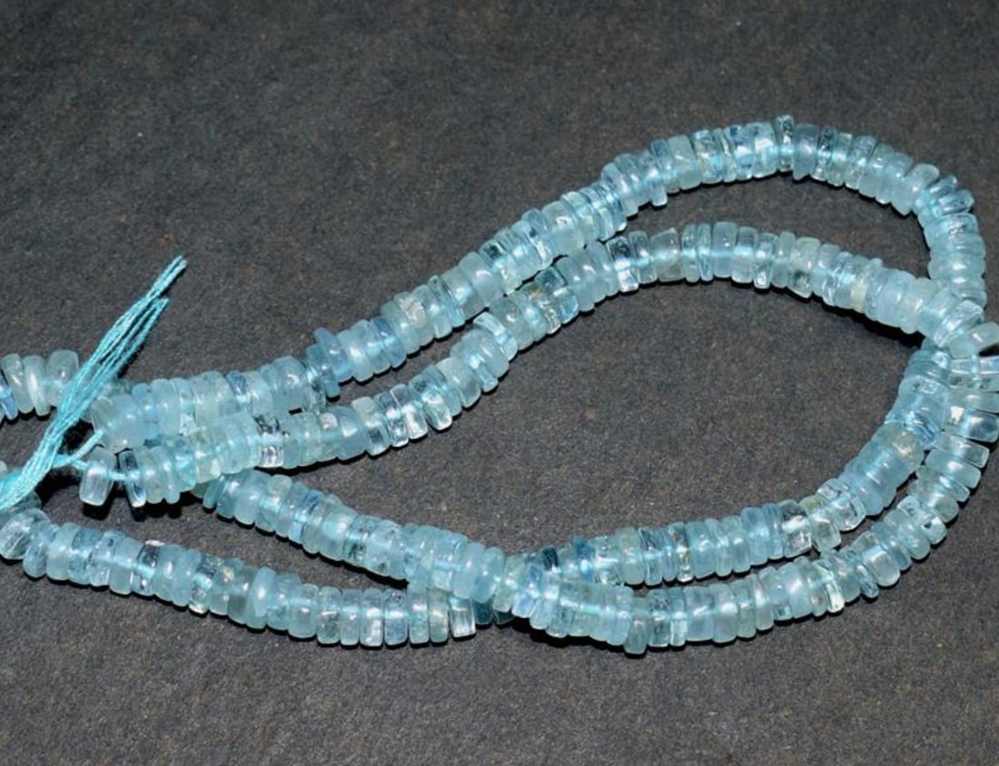 16" STRAND NATURAL AQUAMARINE BEADS TYRE 5 - 5.5 MM 1 LINE (1 of 2)