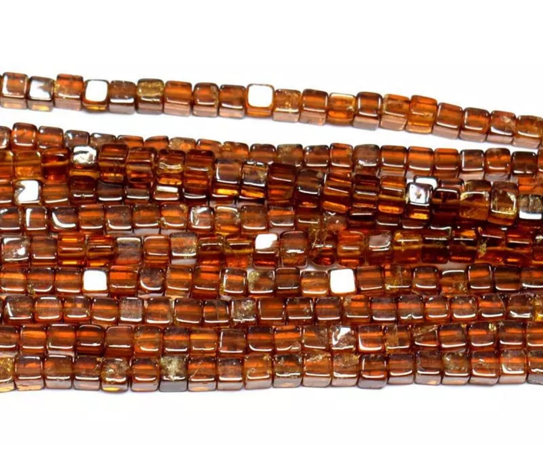 15.5" STRAND NATURAL HESSONITE GARNET BEADS BOX 5 - 6 MM 1 LINE (1 of 2)
