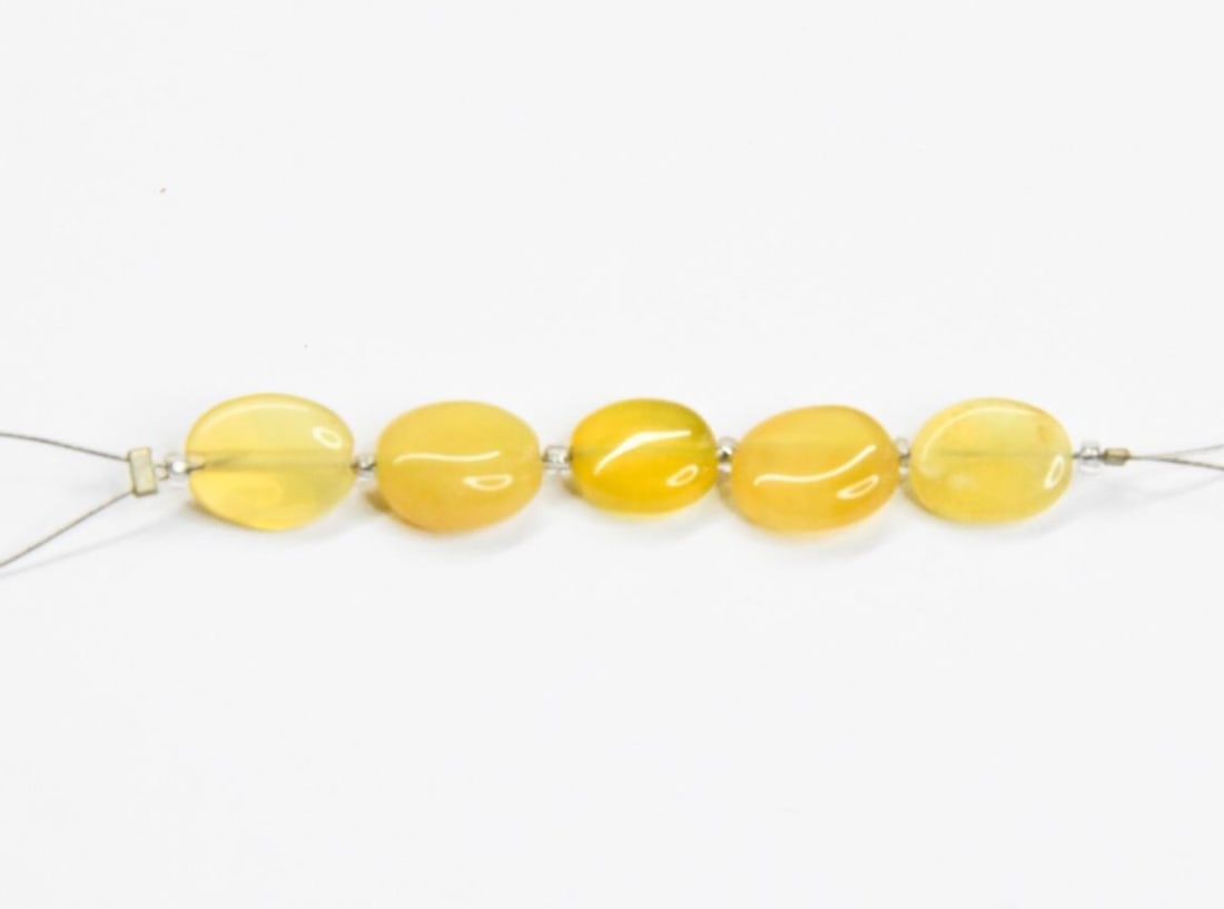 NATURAL YELLOW OPAL BEADS OVAL 6X8 - 7X9 MM 5 PCS (5 TASSELS) (1 of 2)