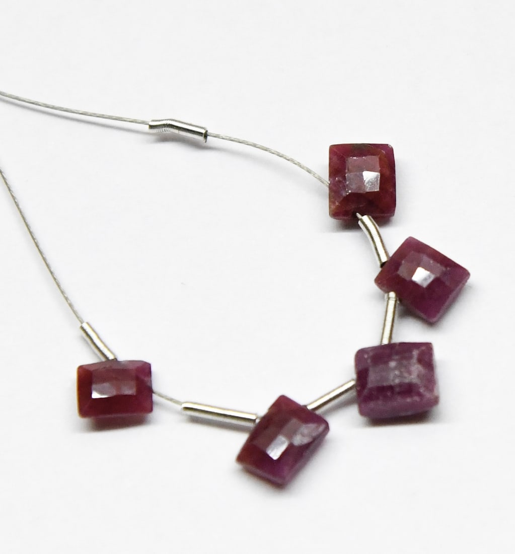 NATURAL RUBY BEADS FACETED FANCY 5X5 - 5X6 MM, 5 PCS (1 of 1)