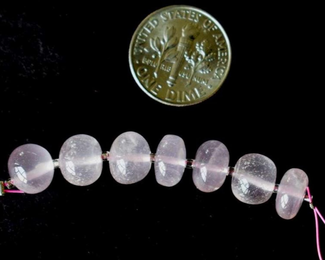 NATURAL ROSE QUARTZ BEADS RONDELLE 8 - 8.5 MM, 7 PCS (2 TASSELS) (1 of 2)