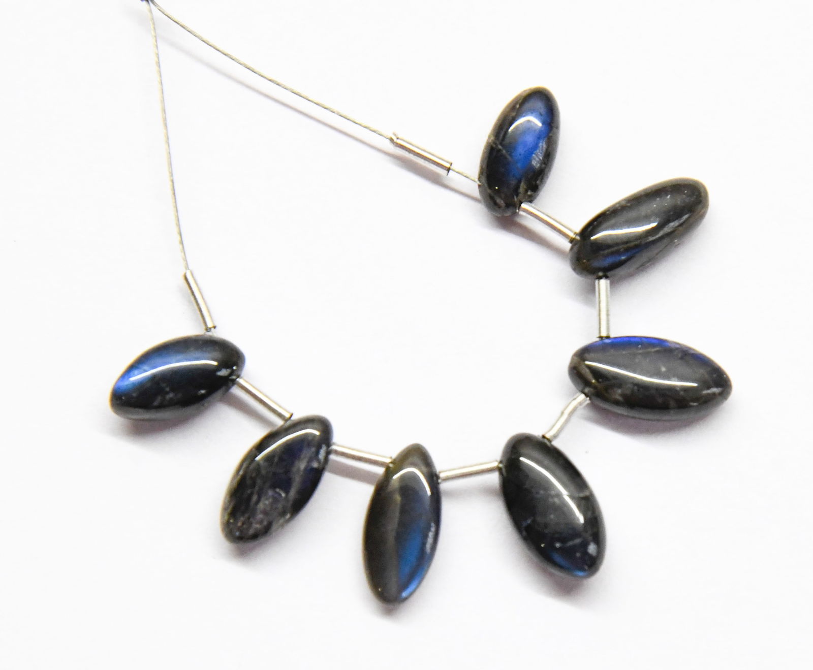 NATURAL BLUE HUE LABRADORITE BEADS MARQUISE 5X9 - 6X12 MM 7 PCS - (3 TASSELS) (1 of 2)