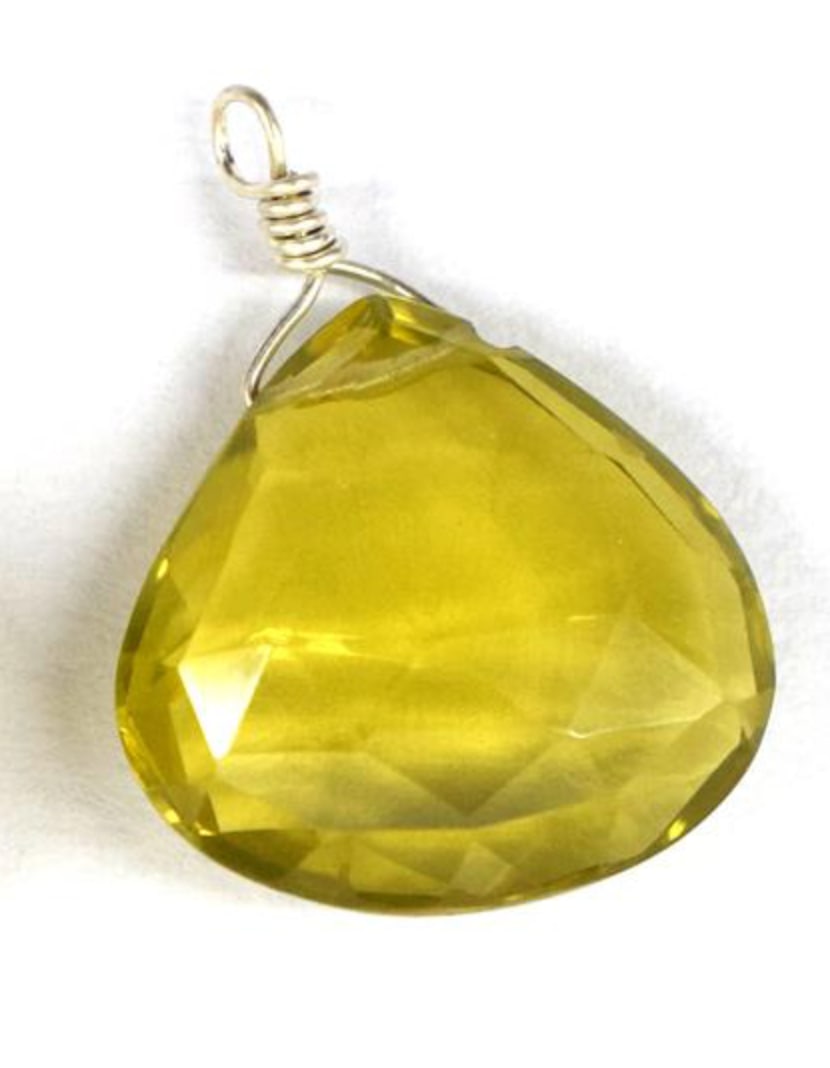 NATURAL LEMON QUARTZ FACETED HEART 12X13 MM SOLID 925 SILVER - 1 PCS: These are natural, earth mined and hand crafted with precision. Stone: Lemon Quartz, Stone Shape: Faceted Heart, Stone Size: 12.5x13 mm, Width: 8 mm, Weight: approx. 6.60 carats. The photographs are g