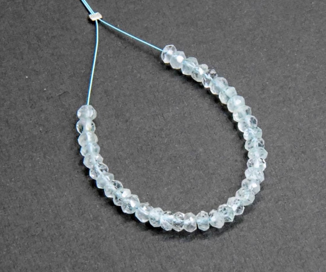 NATURAL AQUAMARINE BEADS FACETED RONDELLE 36 PCS, 3.5 - 4 MM - (2 TASSELS) (1 of 1)