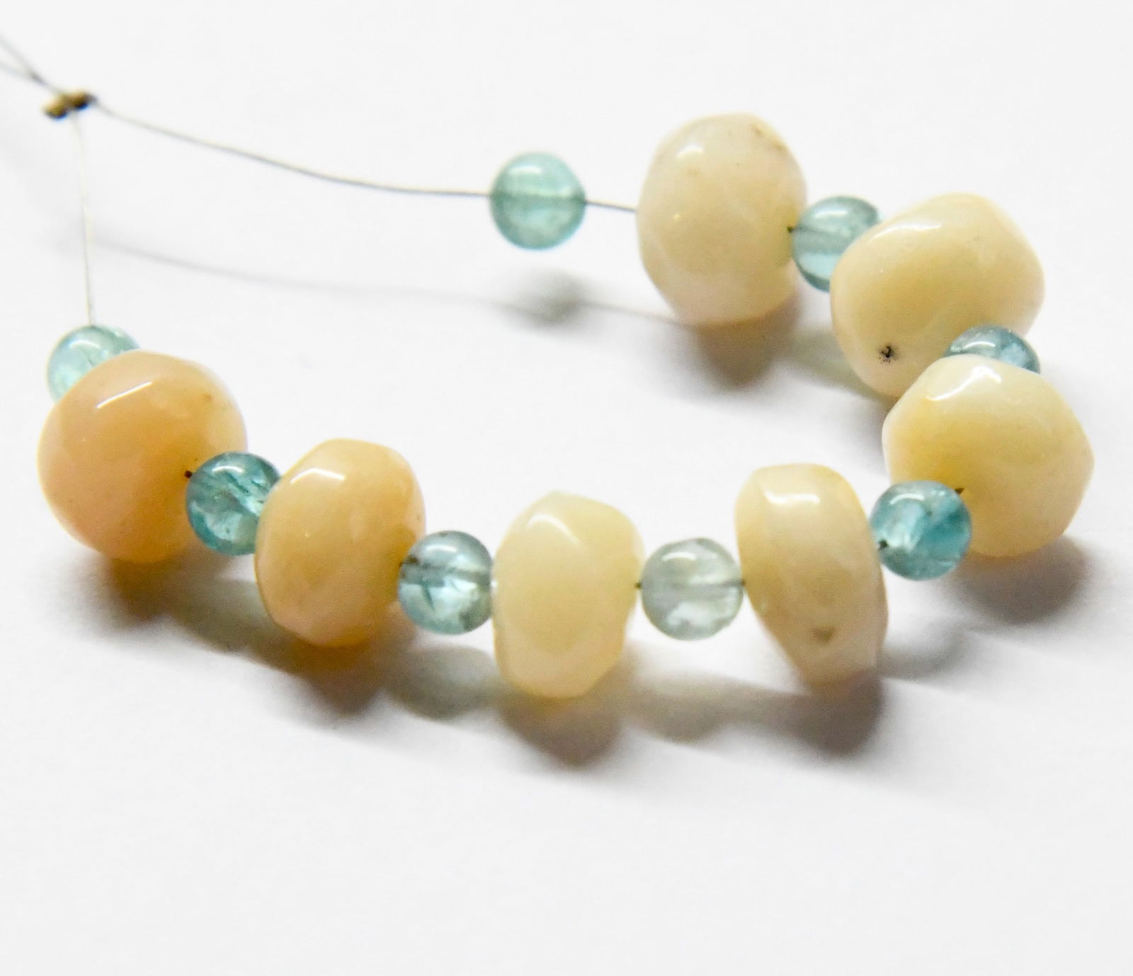 NATURAL APATITE/OPAL BEADS ROUND/RONDELLE 4.5 - 9 MM, 15 PCS (1 of 1)