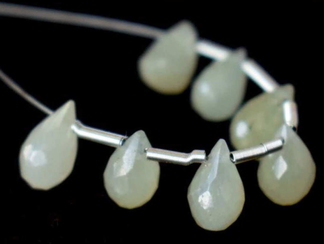 NATURAL YELLOW SAPPHIRE BEADS FACETED BRIOLETTE 4X6 - 4X7 MM 9 PCS (1 of 2)