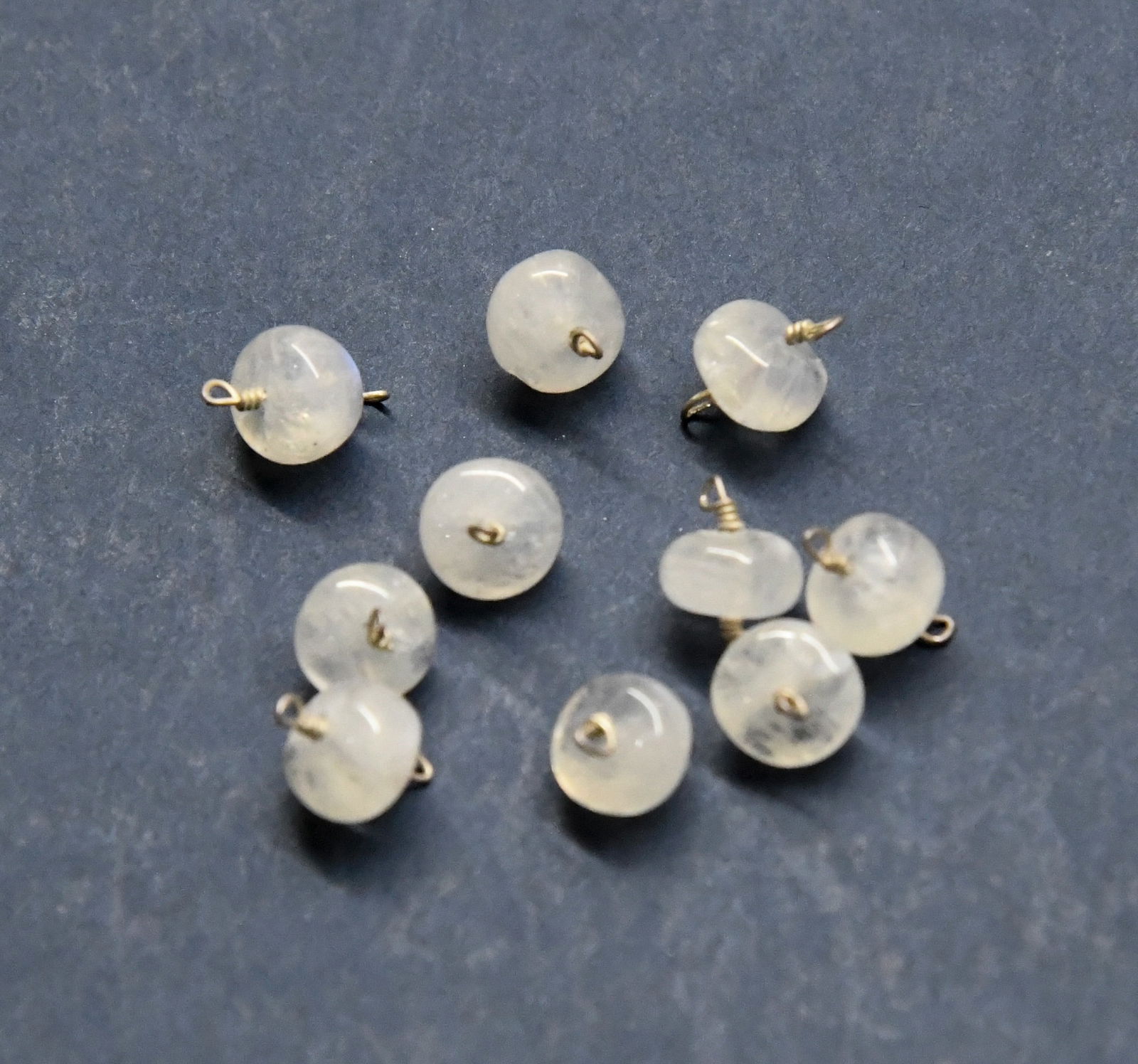 NATURAL RAINBOW MOONSTONE BEADS RONDELLE 6.5 - 7 MM 10 PCS (1 of 1)
