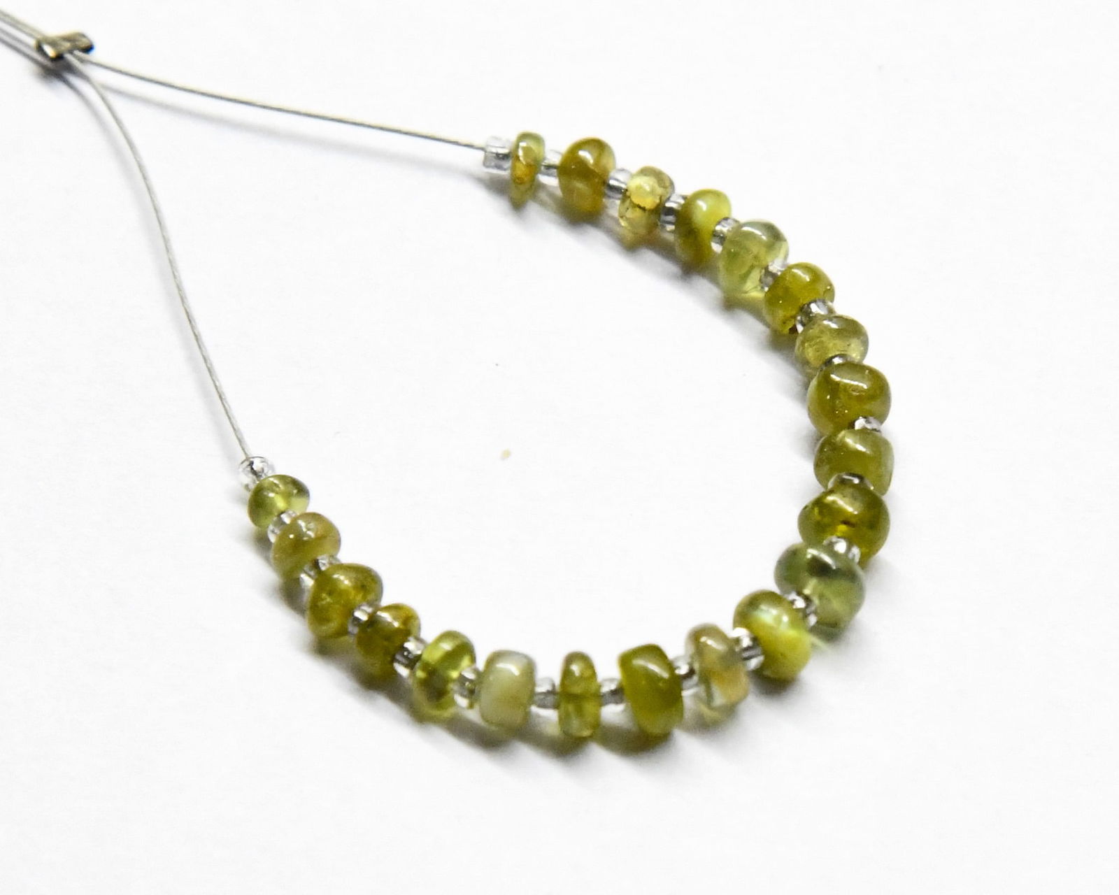 NATURAL CHRYSOBERYL BEADS RONDELLE 2.5 - 4 MM 21 PCS (1 of 1)