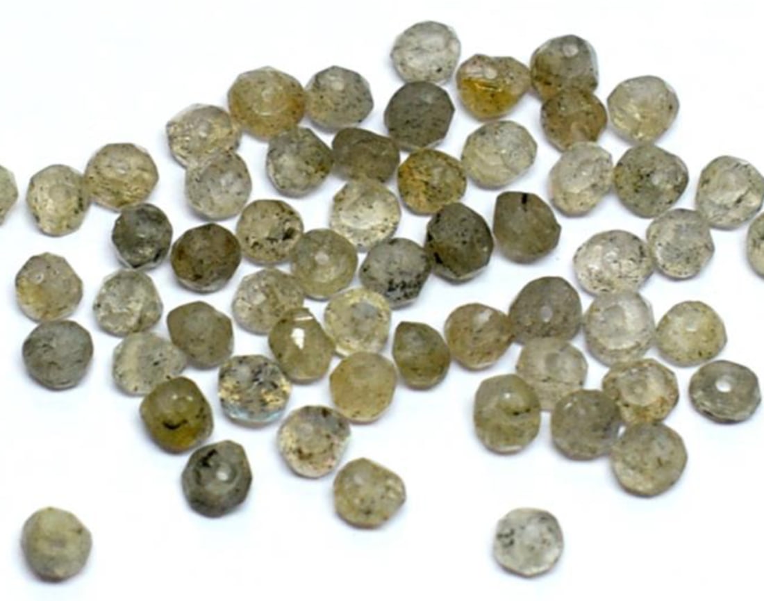 NATURAL LABRADORITE BEADS FACETED RONDELLE 3.5 - 4 MM, 100 PCS: These are natural, earth mined and hand crafted with precision. Stone: Labradorite, Stone Shape: Faceted Rondelle, Stone Size: 3.5 - 4 mm, Width: 2 - 3.5 mm, Weight: approx. 26 carats. The photographs