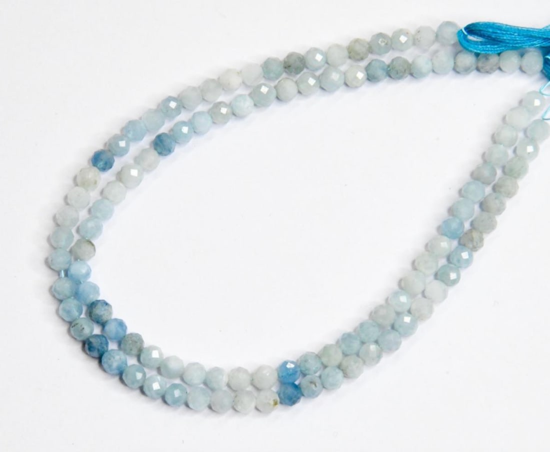 NATURAL AQUAMARINE BEADS FACETED ROUND 4 MM, 7.5" STRAND (2 LINES) (1 of 2)