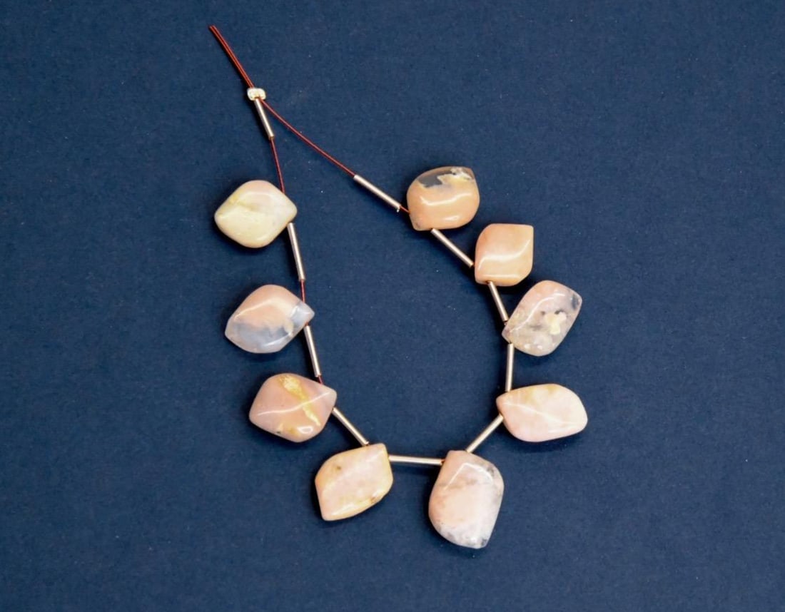 NATURAL PINK OPAL BEADS FANCY 8X11.5 - 9.5X14 MM, 9 PCS (1 of 1)