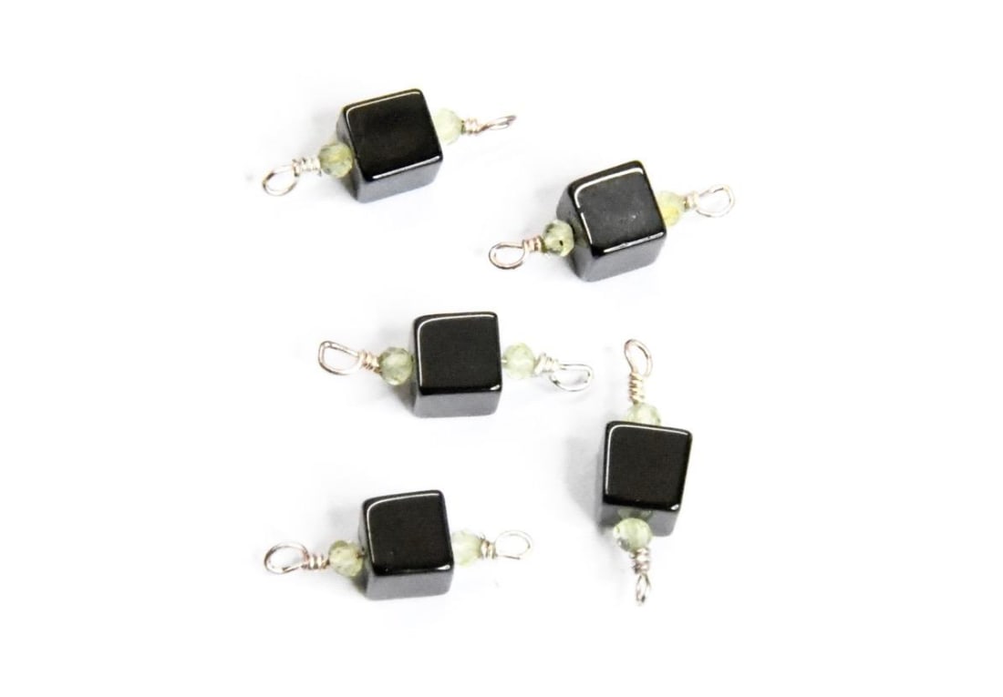 NATURAL BLACK SPINEL AND PERIDOT BEADS BOX/ROUND 2 - 5 MM, 5 PCS (1 of 1)