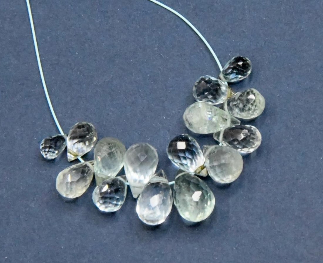 NATURAL AQUAMARINE BEADS FACETED BRIOLETTE 3X5 - 5X8.5 MM, 15 PCS (1 of 1)