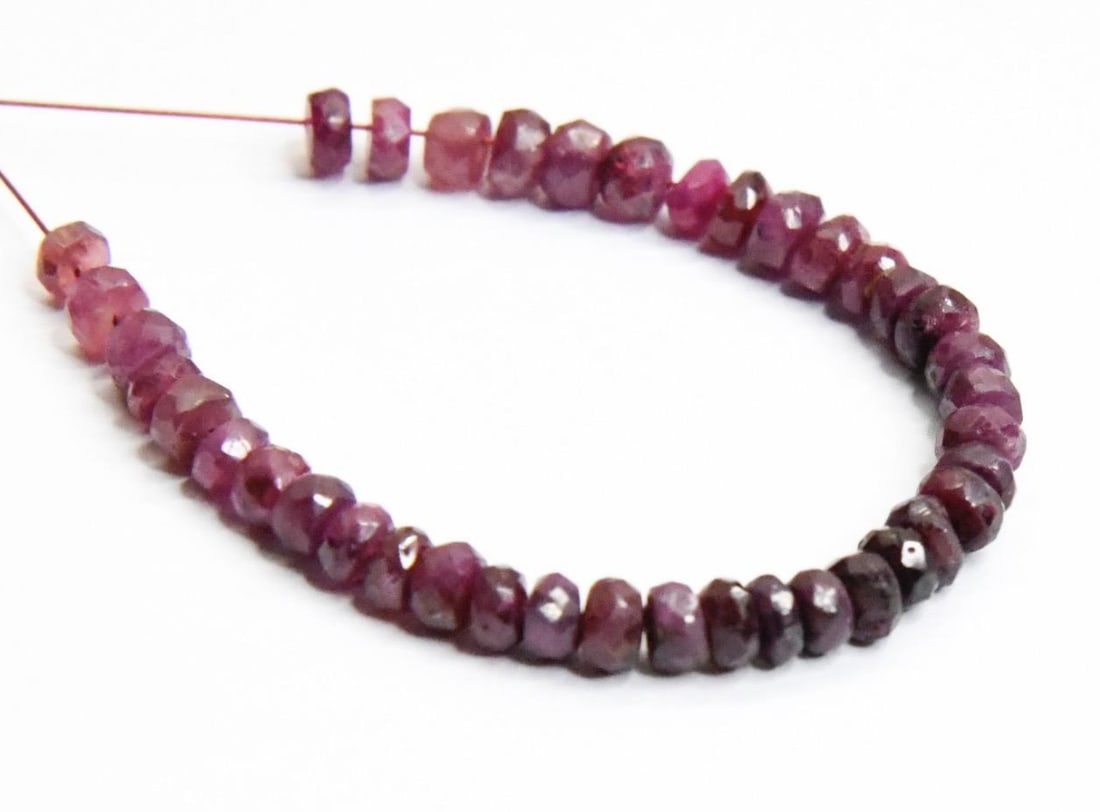 NATURAL RUBY BEADS FACETED RONDELLE 3 - 3.5 MM, 39 PCS (1 of 2)