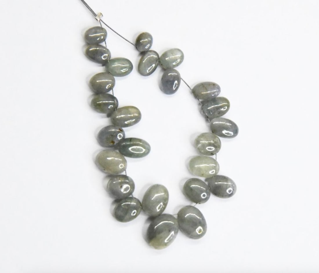 NATURAL BLUE SAPPHIRE BEADS SIDE DRILL OVAL 4.5X5.5 - 7.5X10 MM, 25 PCS (1 of 1)