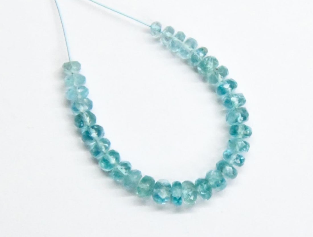 NATURAL APATITE BEADS FACETED RONDELLE 3 - 4 MM, 30 PCS (1 of 1)